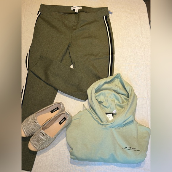 Pants NWT - Picture 4 of 6